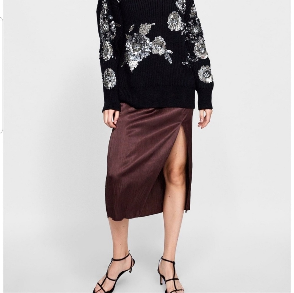 Nwot Zara skirt with slit